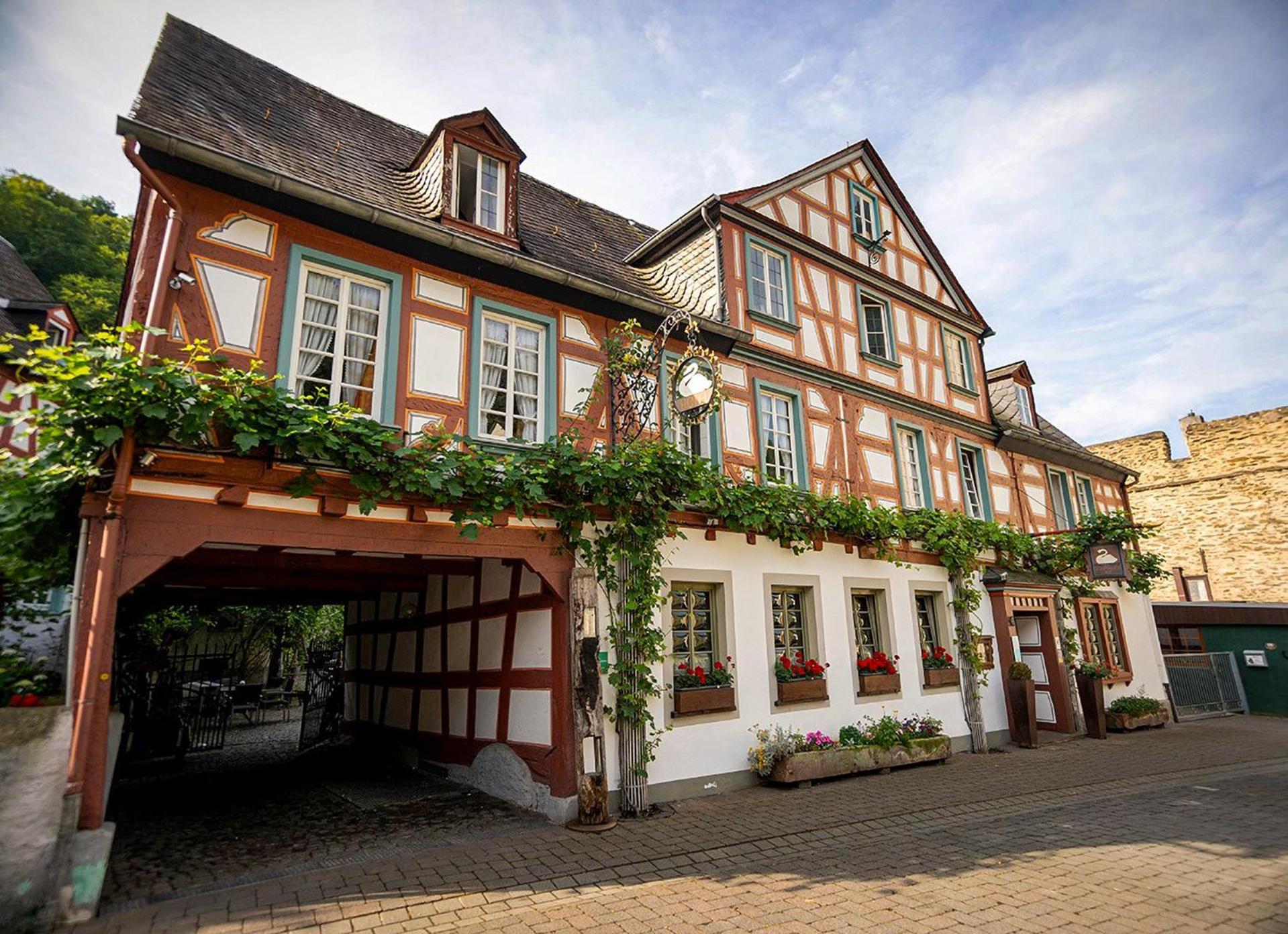 Landgasthof Zum Weissen Schwanen Braubach Eksteriør billede
